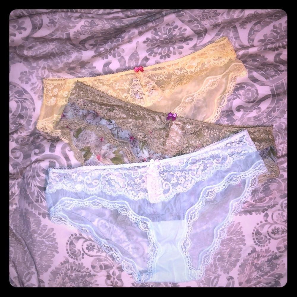 3 pair of VS Panties